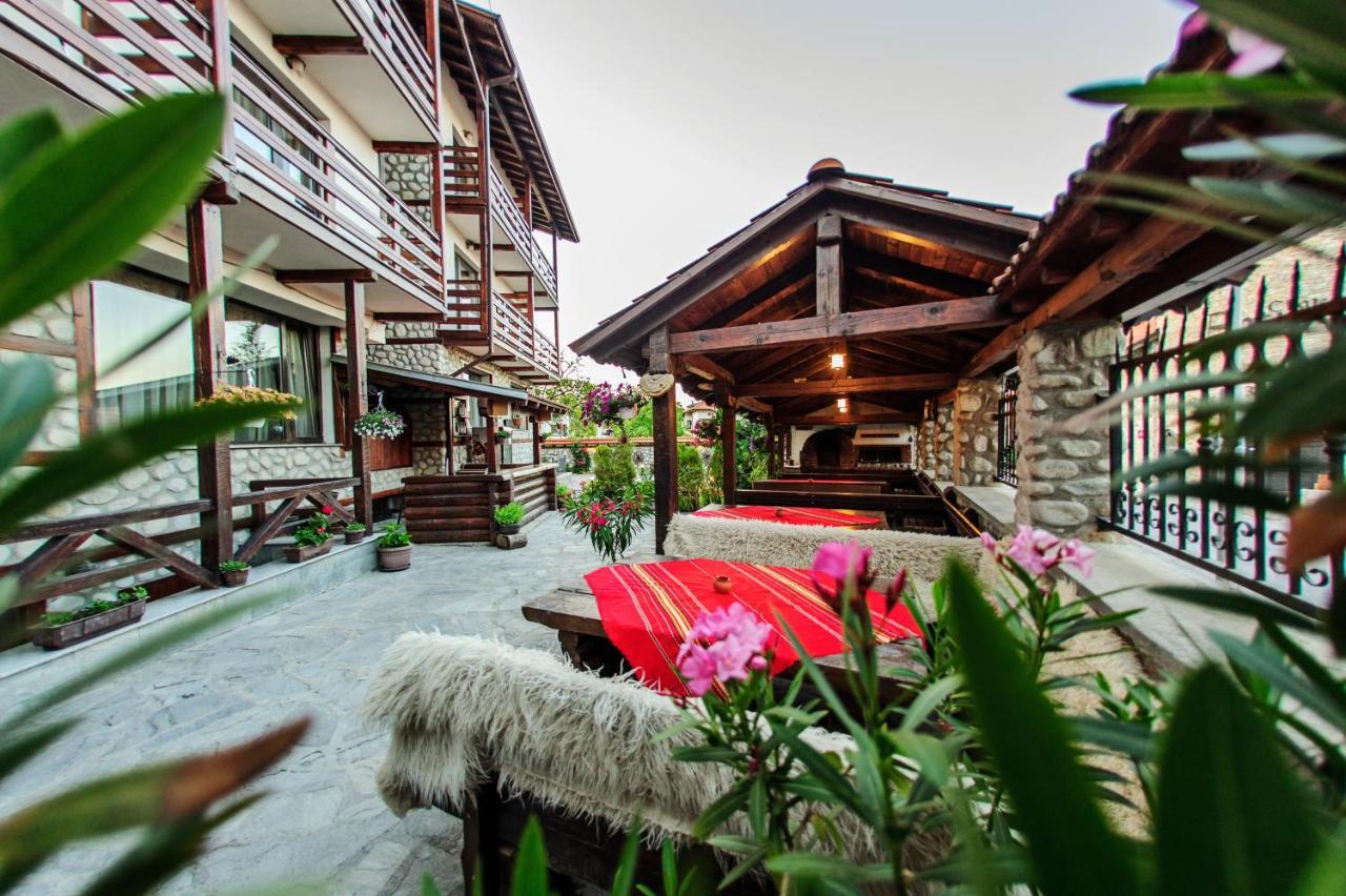 Hotel Dumanov Bansko Bagian luar foto